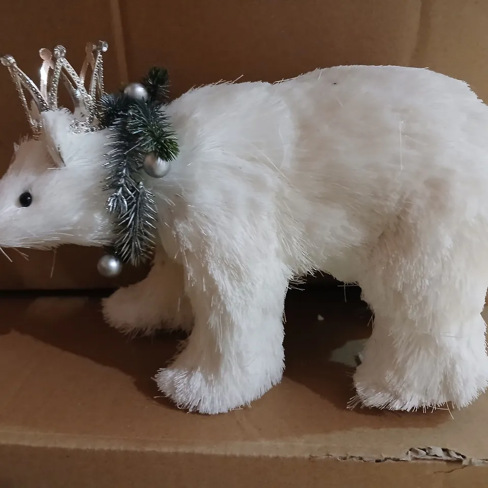 TWO GISELA GRAHAM POLAR BEAR ORNAMENT WITH CROWN 