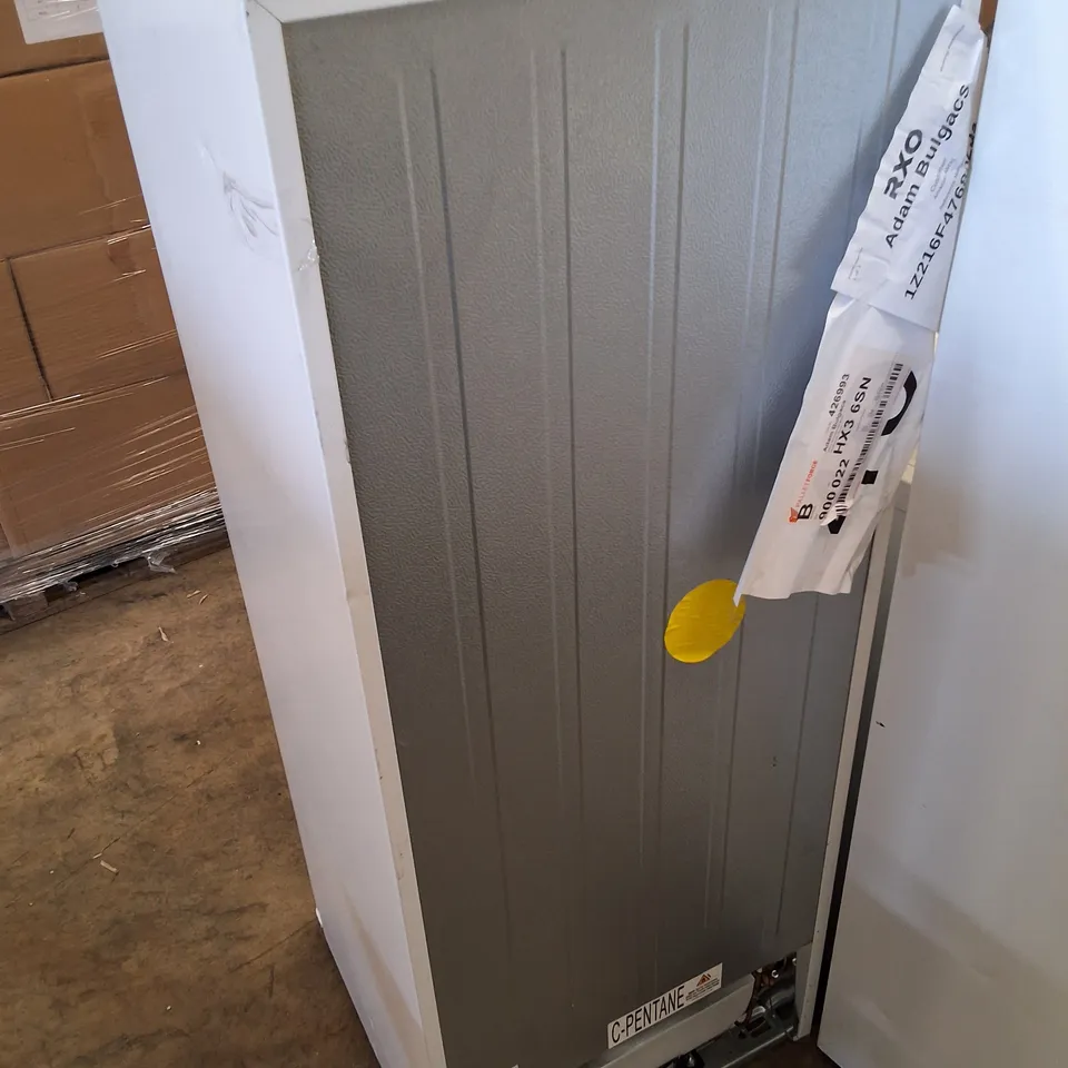 TEKNIX LBL240H 55×143CM STATIC UPRIGHT LARDER - 242L, WHITE