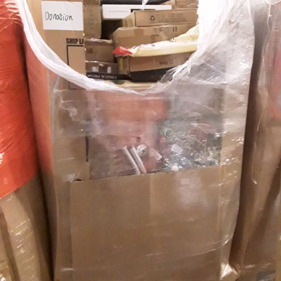 PALLET OF ASSORTED PRODUCTS INCLUDING BABY BOOSTER, BED RAIL, CLOSET WARDROBE, ROLLING STOOL, TOILET SEAT