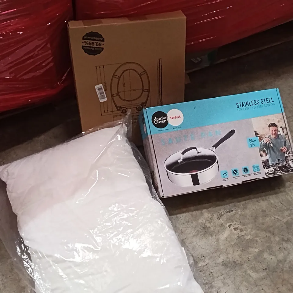 PALLET OF ASSORTED ITEMS INCLUDING - TOILET SEAT, PILLOW, STAINLESS STEEL PAN