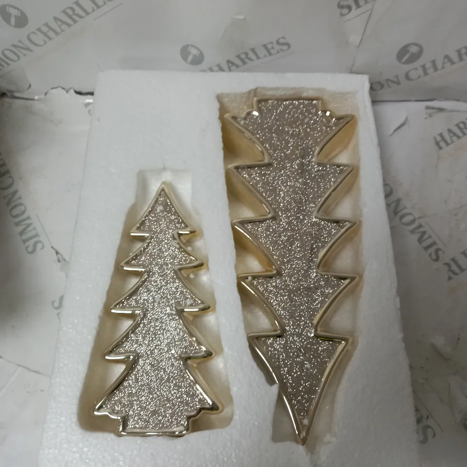 BOXED JULIEN MACDONALD SET OF 2 GLITTER TREES 