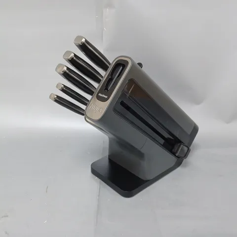 NINJA FOODI STAYSHARP KNIFE BLOCK WITH INTEGRATED SHARPENER K32005UK