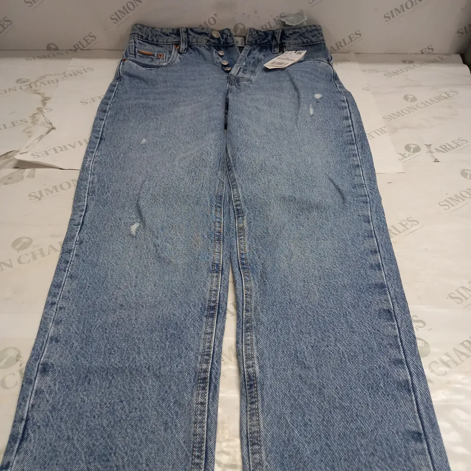 STRADIVARIUS MOM FIT DENIM JEANS SIZE 10 