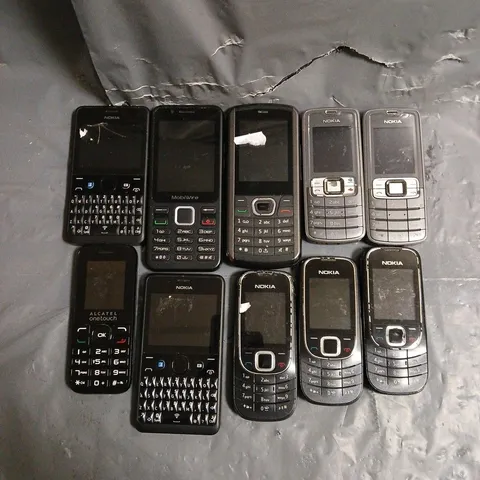 10 X ASSORTED RETRO MOBILE PHONES TO INCLUDE NOKIA, MOBIWIRE ETC