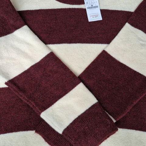 STRADIVARIUS LONG SLEEVE STRIPED JUMPER IN BURGUNDY/CREAM SIZE MEDIUM