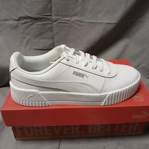 BOXED PUMA CARINA L WOMEN'S TRAINERS – WHITE/SILVER, UK 5.5 (EU 38.5)
