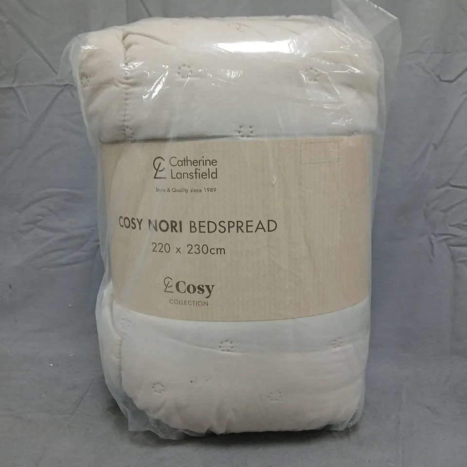 CATHERINE LANSFIELD COSY NORI BEDSPREAD - 220X230CM