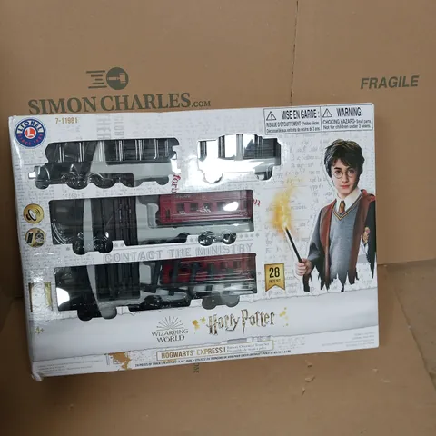 BOXED HOGWARTS EXPRESS MOVING TRAIN SET