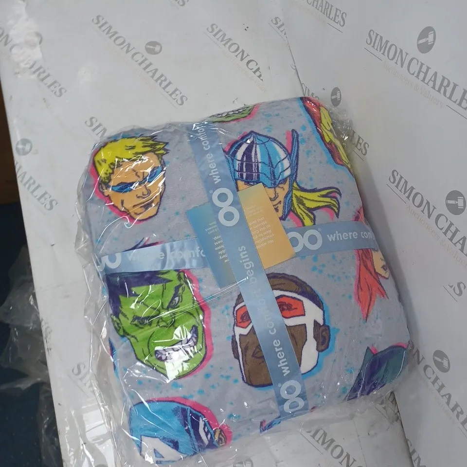 OODIE HOODED BLANKET - MARVEL 