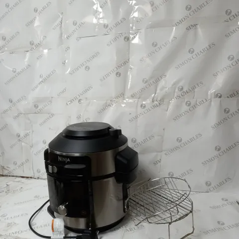 BOXED NINJA FOODI MAX SMARTLID 7.5L MULTI COOKER & AIR FRYER