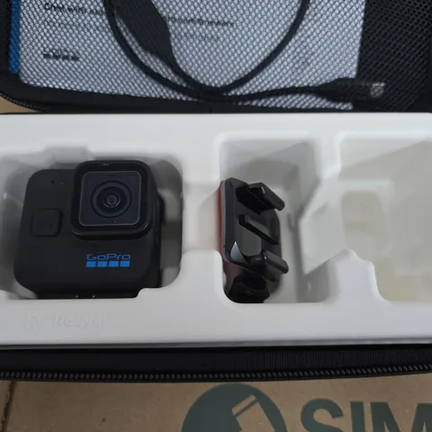 GOPRO HERO11 BLACK MINI ACTION CAMERA 