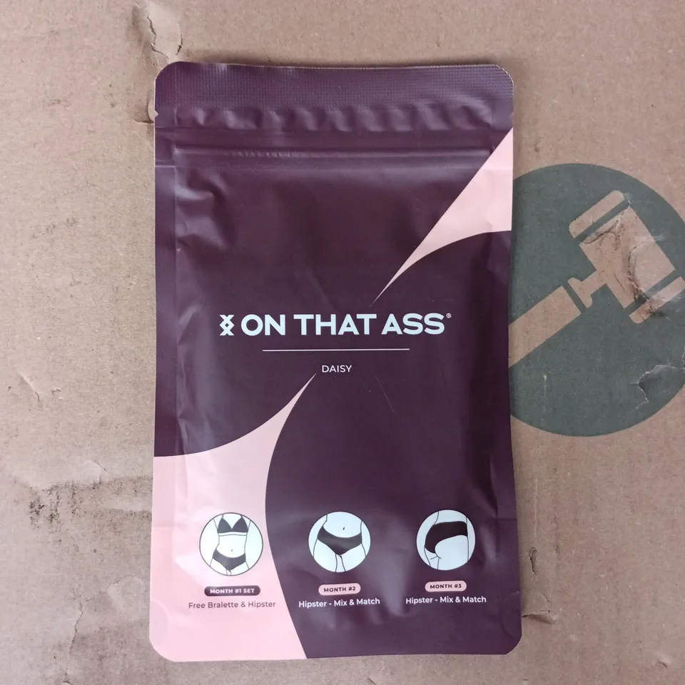 BAGGED ON THAT ASS DAISY HIPSTER WOMEN'S UNDERWEAR SIZE LARGE