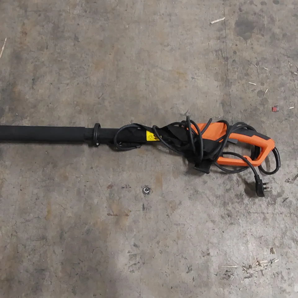 BLACK + DECKER PS7525 POLE SAW