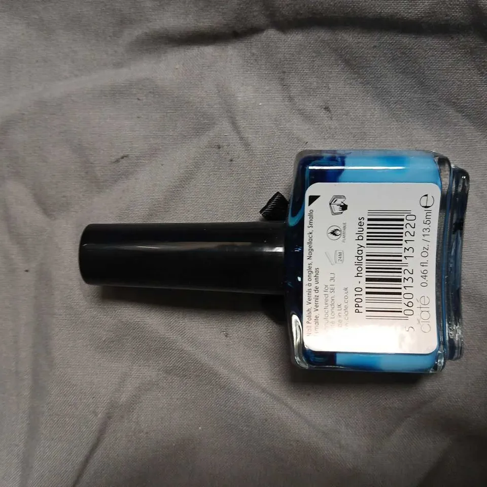 BOX OF APPROXIMATELY 360 CIATÉ LONDON PAINT POTS NAIL POLISH – HOLIDAY BLUES (BLUE) –NO EXPIRY DATE SHOWN 