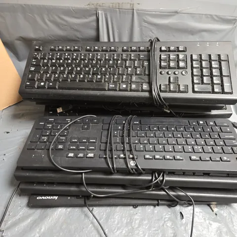 APPROXIMATELY 11 UNBOXED KEYBOARDS