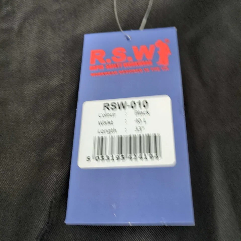 R.S.W. RAPID SAFETY WORKWEAR HOODED COVERALL – BLACK (RSW-010, WAIST 40, LENGTH 33)