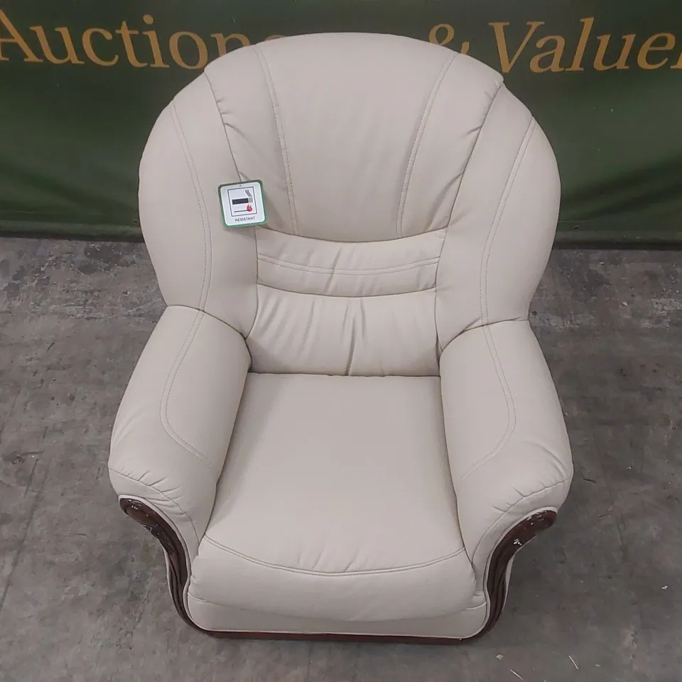 QUALITY DESIGNER ITALIAN MADE LEATHER ARM CHAIR