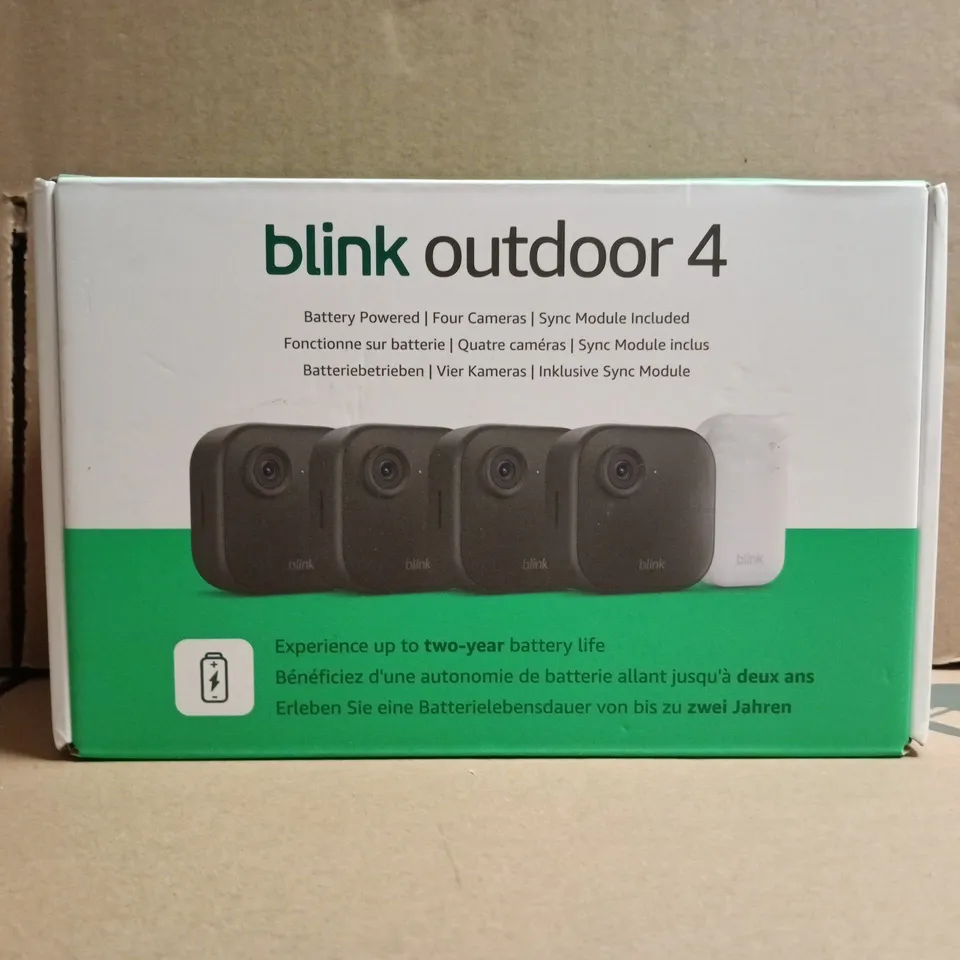 BOXED BLINK OUTDOOR 4 WIRELESS SECURITY CAMERA KIT