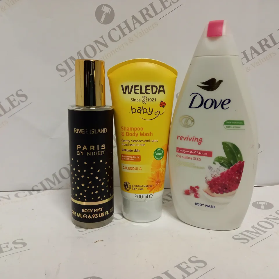 APPROXIMATELY 10 ASSORTED HEALTH AND BEAUTY PRODUCTS TO INCLUDE RIVER ISLAND PARIS BY NIGHT BODY MIST, WELEDA BABY SHAMPOO & BODY WASH, DOVE BODY WASH