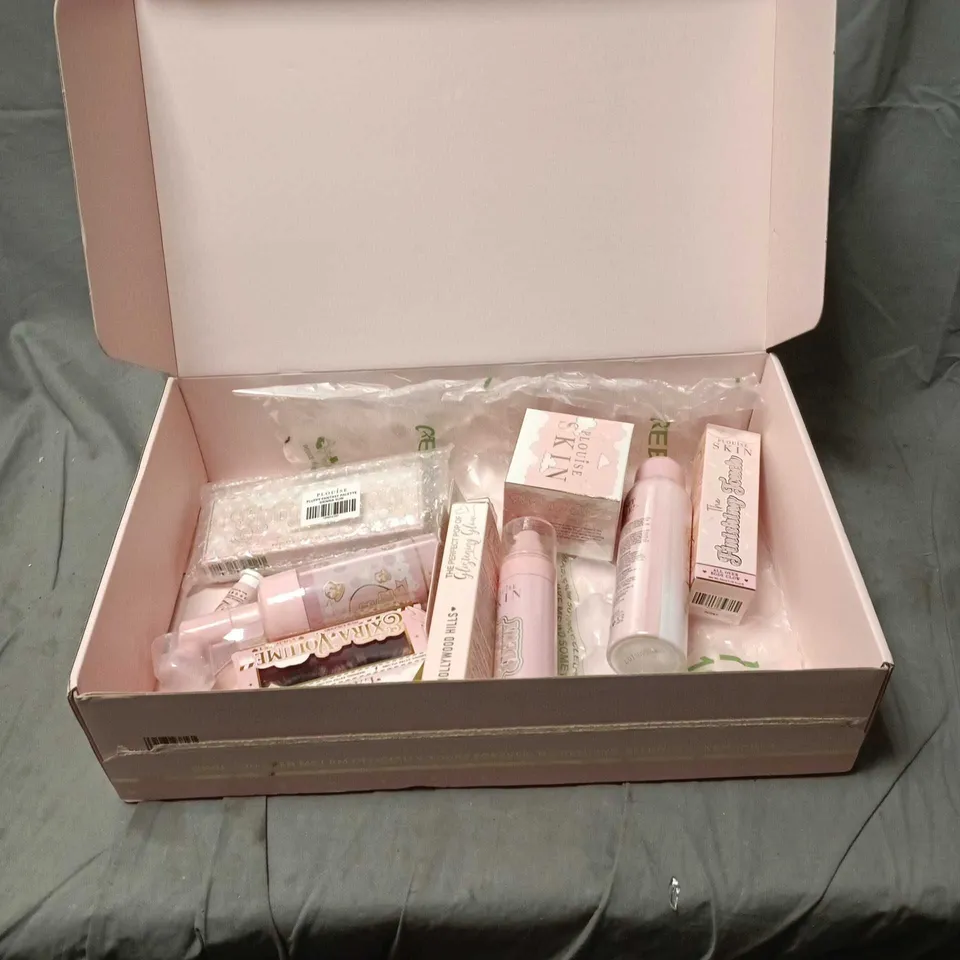 PLOUISE 10 ITEM GIFT BOX TO INCLUDE JELLY PRIMER, ALL OVER BODY GLOW, FALSE EYELASHES ETC