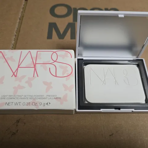 NARS LIGHT REFLECTING SETTING POWDER – 9 G 