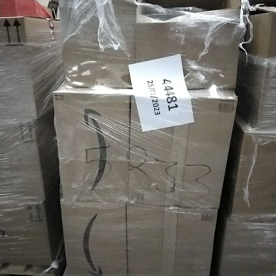 PALLET OF ASSORTED ITEMS INCLUDING WREATH LIGHTS, COLORED RUBBER BANDS, MILK FROTHER, BLACK BATHROOM ACCESSORIES, AMAZON ESSENTIALS SWEATER, SILVER STAR TREE TOPPER