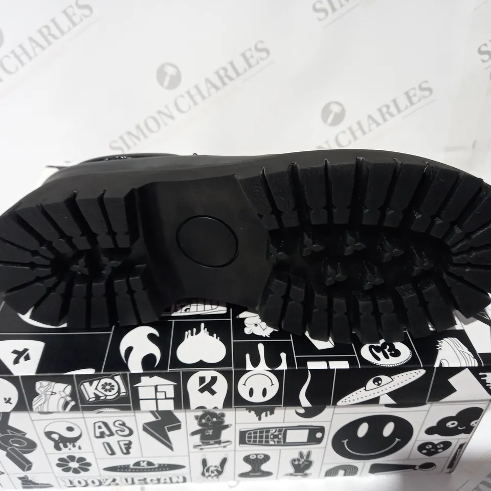 BRAND NEW BOXED PAIR OF KOI VEGAN THE OMEN TRIBAL MEN'S SPIKED LOAFERS SIZE 11