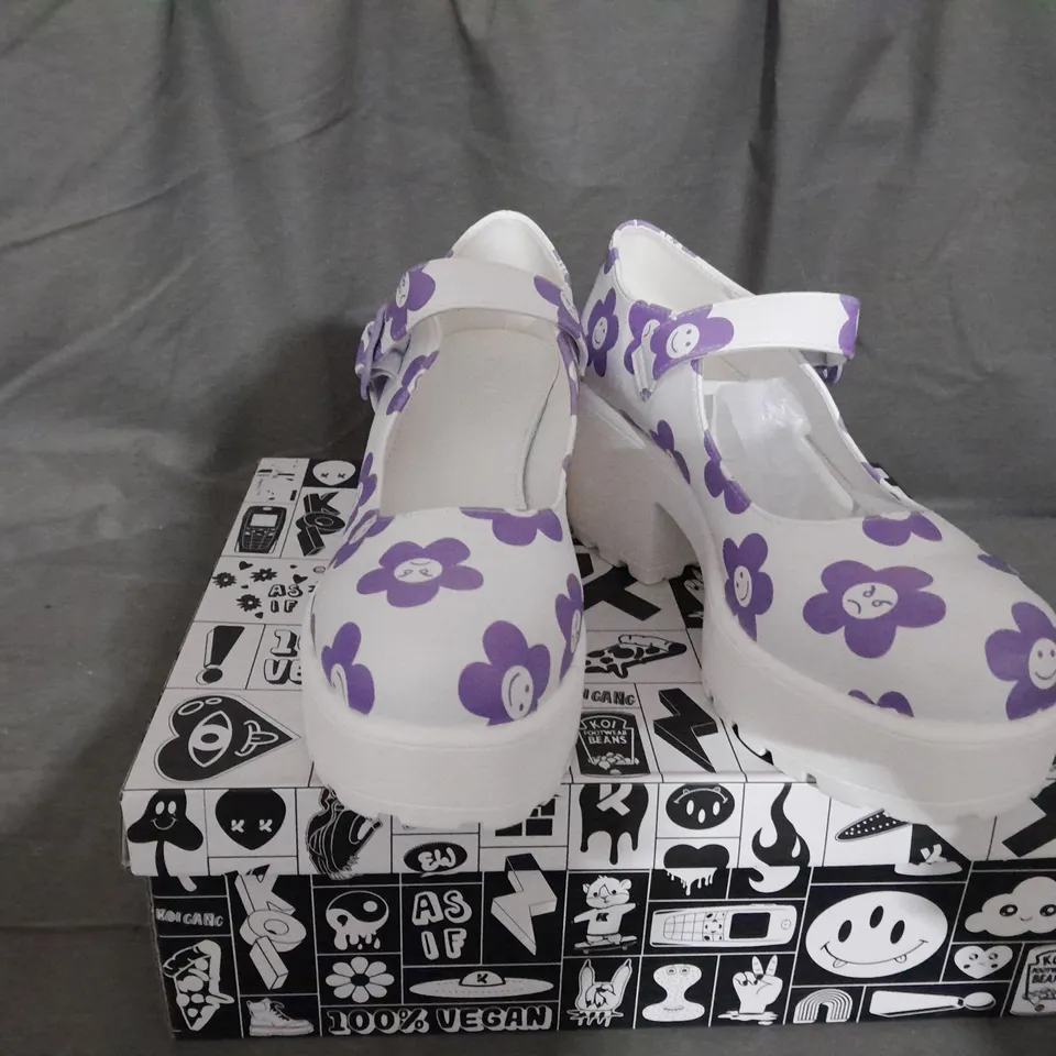 BOXED PAIR OF KOI TIRA MARY JANES 'MINOR MIRACLE EDITION' WHITE PURPLE FLOWERS SIZE 6