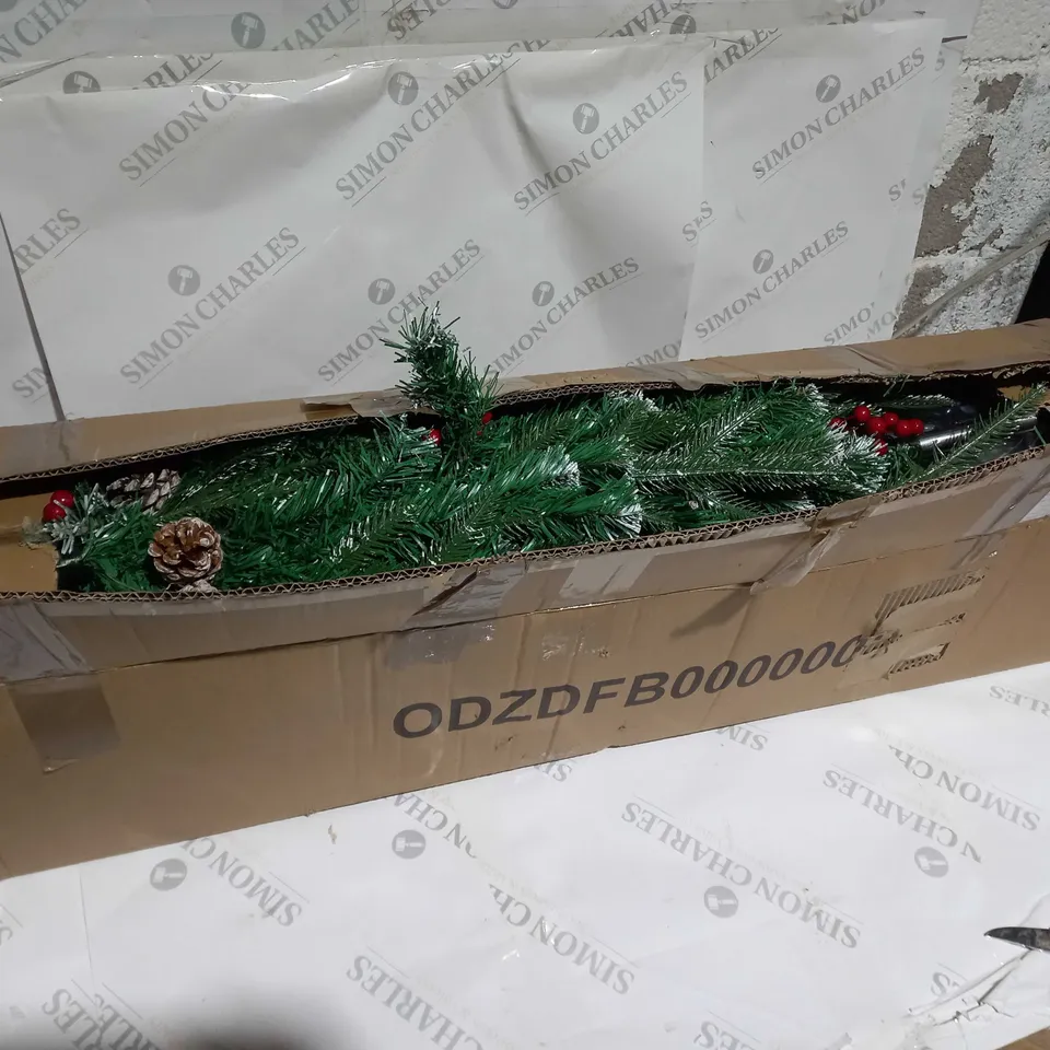 BOXED CHRISTMAS TREE