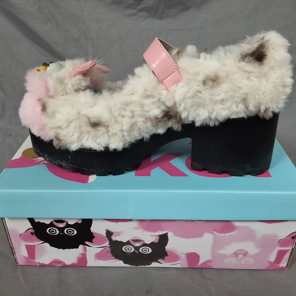BOXED KOI FURBY TIRA CHURCH MOUSE EDITION SHOES - UK 6