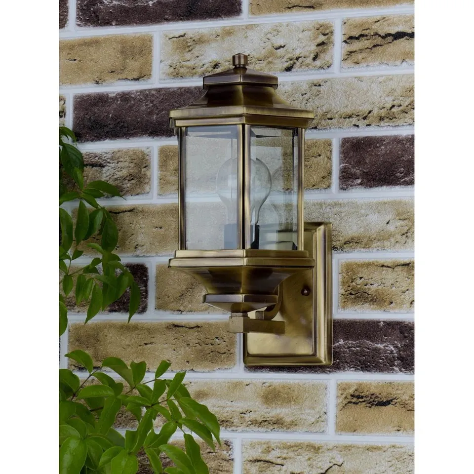 BOXED AAFKO ANTIQUE BRASS BEVELLED GLASS OUTDOOR WALL LANTERN (1 BOX)