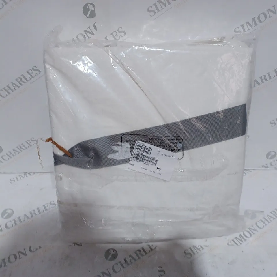 COZEE HOME SUPERSOFT WHITE DOUBLE DUVET SET 