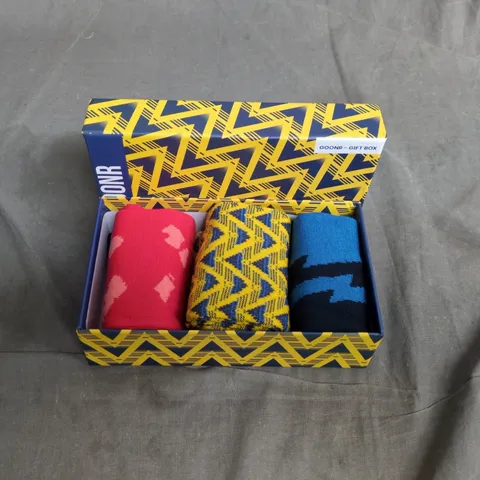 GOONR GIFT BOX – MEN'S SOCKS, ONE SIZE (3 PAIRS)