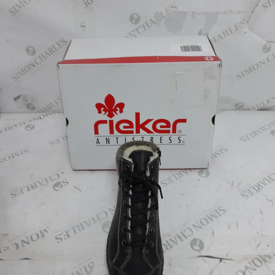 BOXED PAIR OF RIEKER LACE UP BOOTS IN BLACK SIZE 6