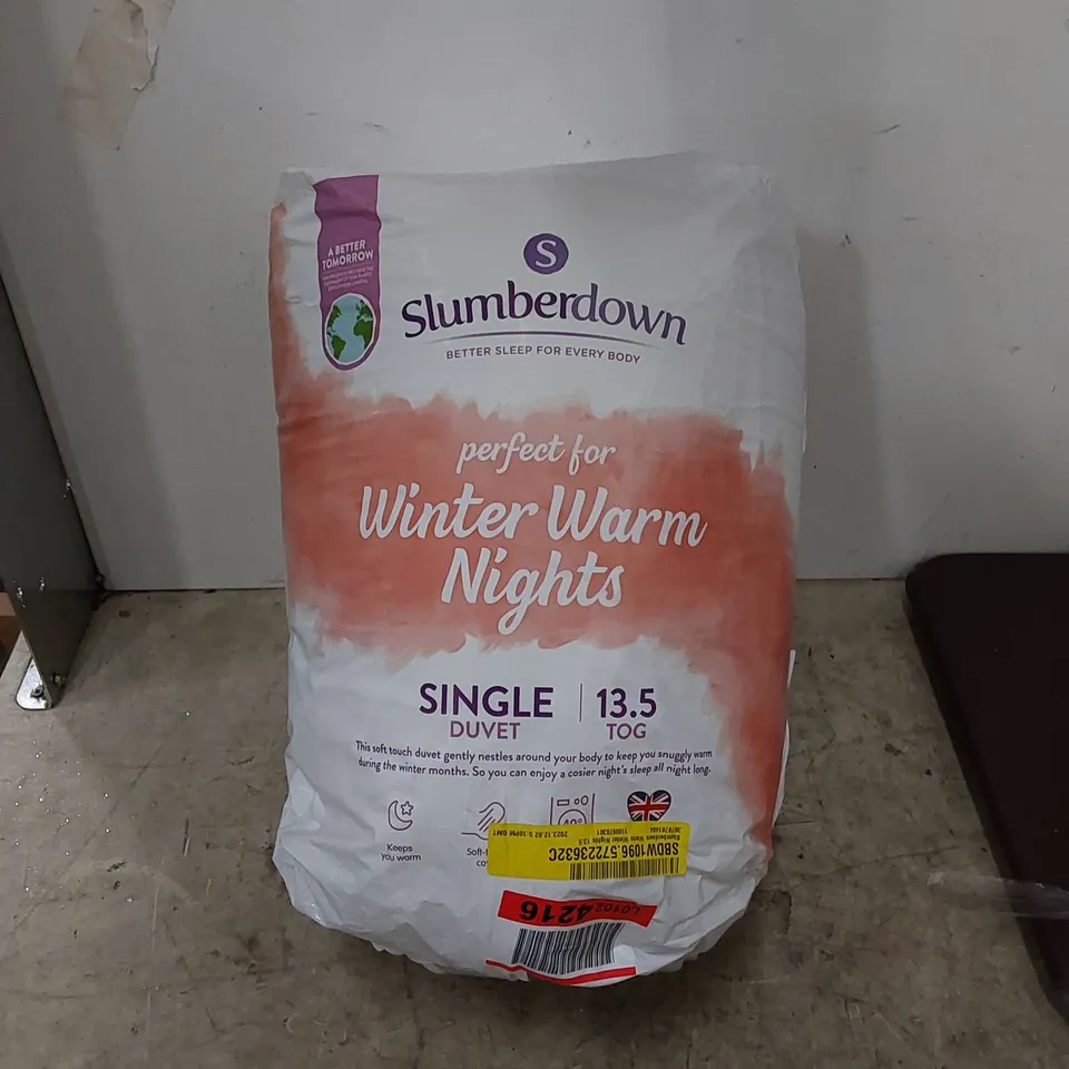 BAGGED SLUMBERDOWN WARM WINTER NIGHTS 13.5 TOG DUVET // SIZE: SINGLE