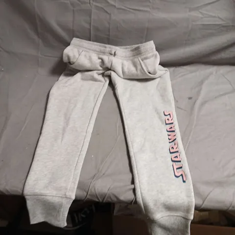 STAR WARS AMAZON ESSENTIALS JOGGERS – GREY, SIZE UK CHILD 10