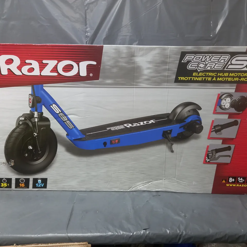 RAZOR POWER CORE E90- BLACK RRP £199.99
