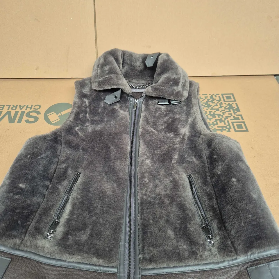 MINT VELVET WOMEN'S CHARCOAL FAUX FUR COAT – UK 14
