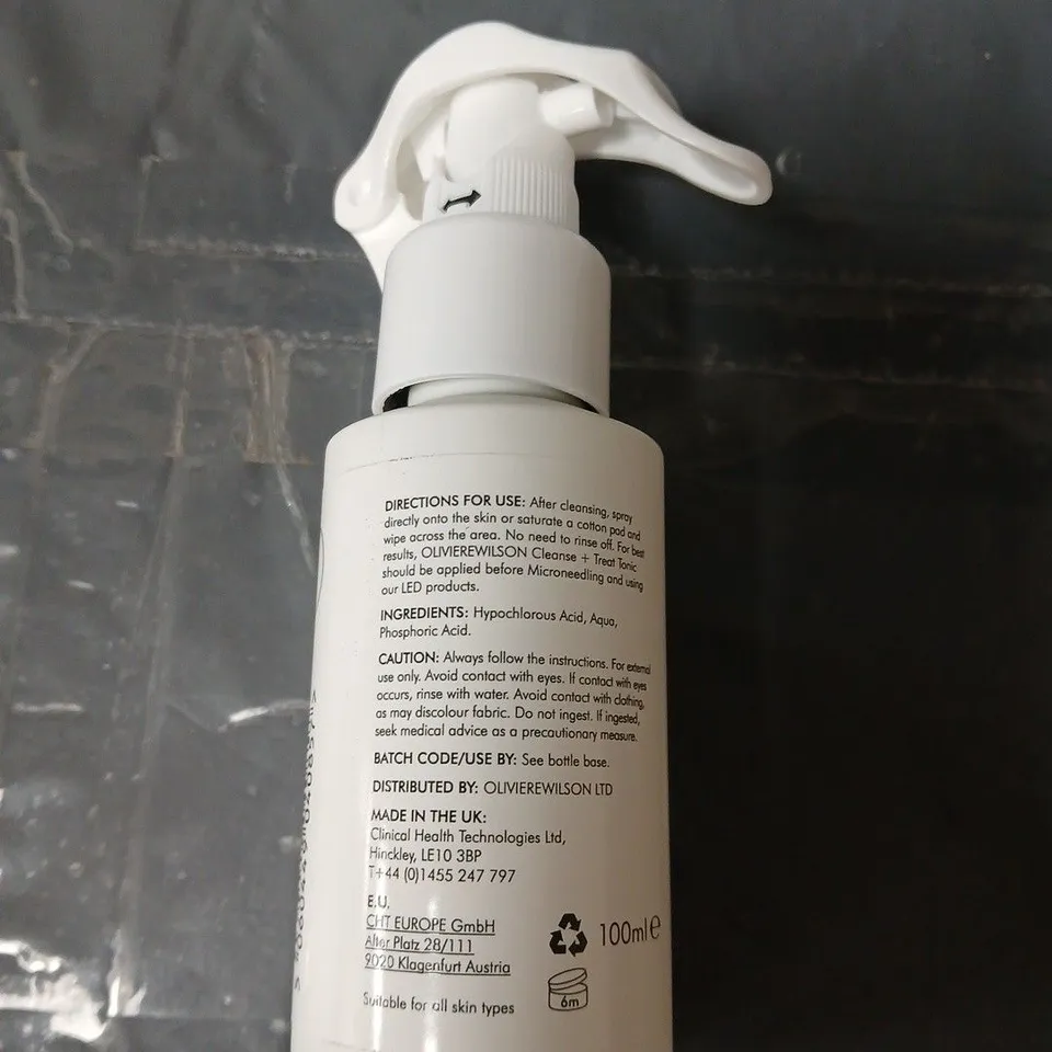 APPROXIMATELY 6 X OLIVIER WILSON MICRONEEDLING ROLLER SET WITH CLEANSE & TREAT TONER AND SOOTHING SPRAY, 0.5MM NEEDLES