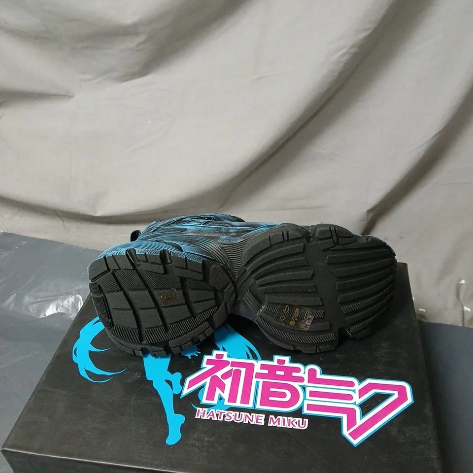 KOI TWINTAILS MIKU MEGA CHUNKY TRAINERS BLACK BOXED SIZE 3