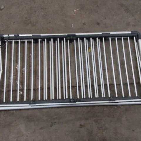 SILVER FOLD OUT ELECTRIC RACK (1 ITEM)