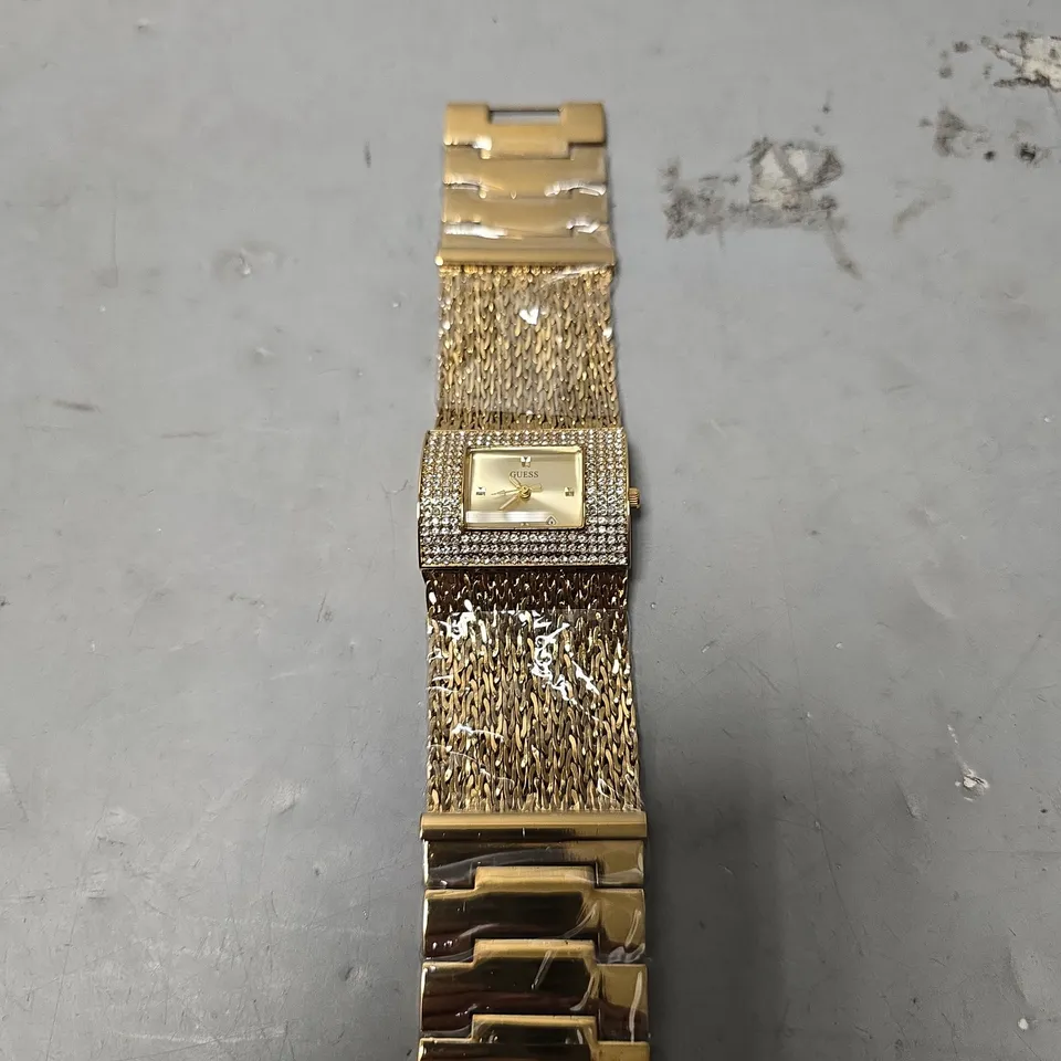 GUESS WOMENS GOLDEN WATCH