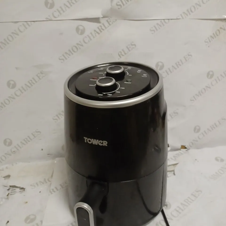 TOWER VORTX 1.8 LITRE COMPAC AIR FRYER 
