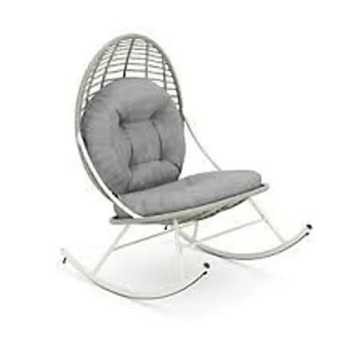 OUTLET GARDEN STORIES WOVEN PADDED ROCKER CHAIR