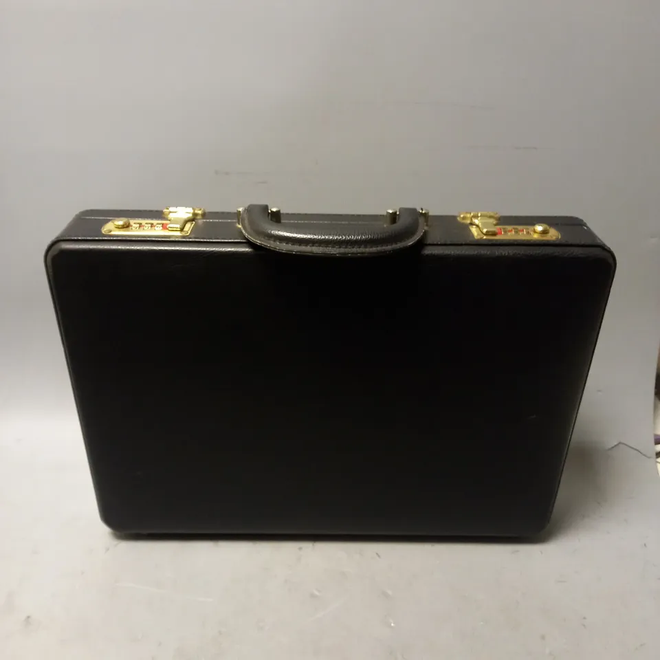 UNBRANDED BLACK CODE LOCKED CASE 