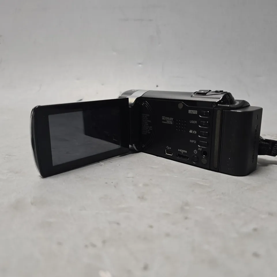 JVC EVERIO DIGITAL CAMERA 