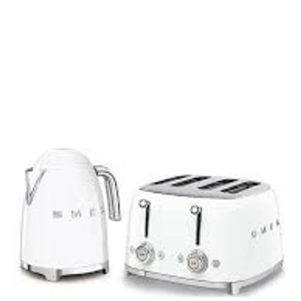 SMEG 50'S STYLE KETTLE KLF03WHUK AND 4-SLICE TOASTER