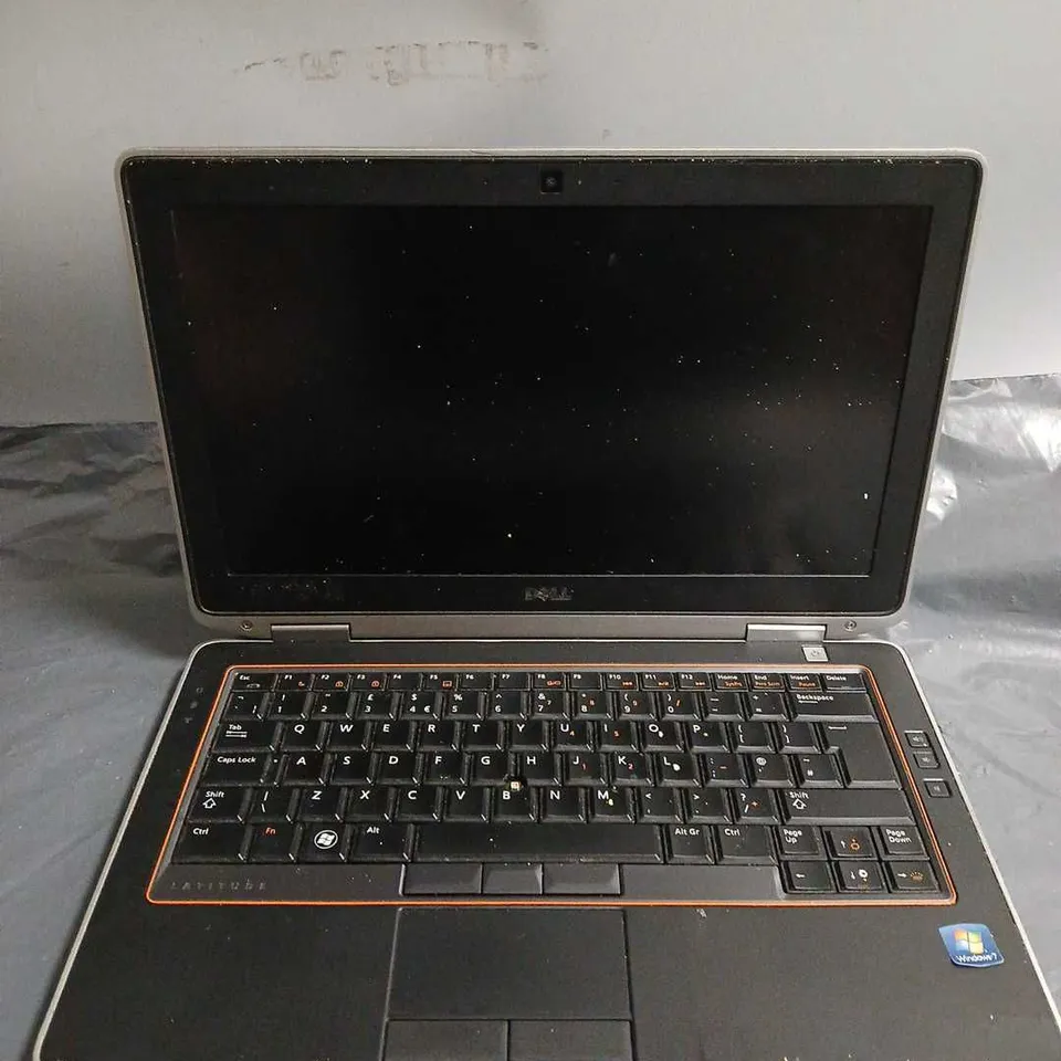 DELL LATITUDE E6320 LAPTOP 