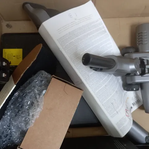 BOXED SHARK WANDVAC 2-IN-1 LIGHTWEIGHT CORDLESS HANDHELD VACUUM CLEANER