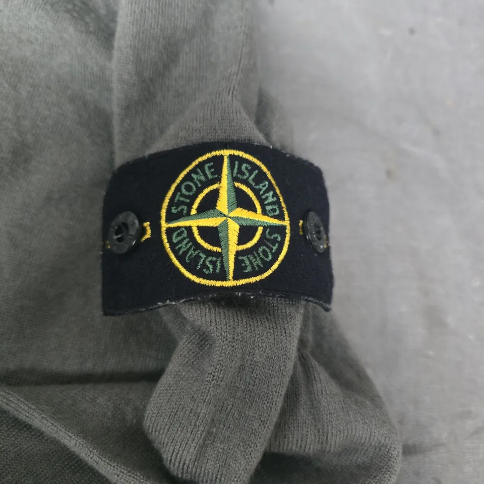 STONE ISLAND CREWNECK SWEATSHIRT – GREY – SIZE L